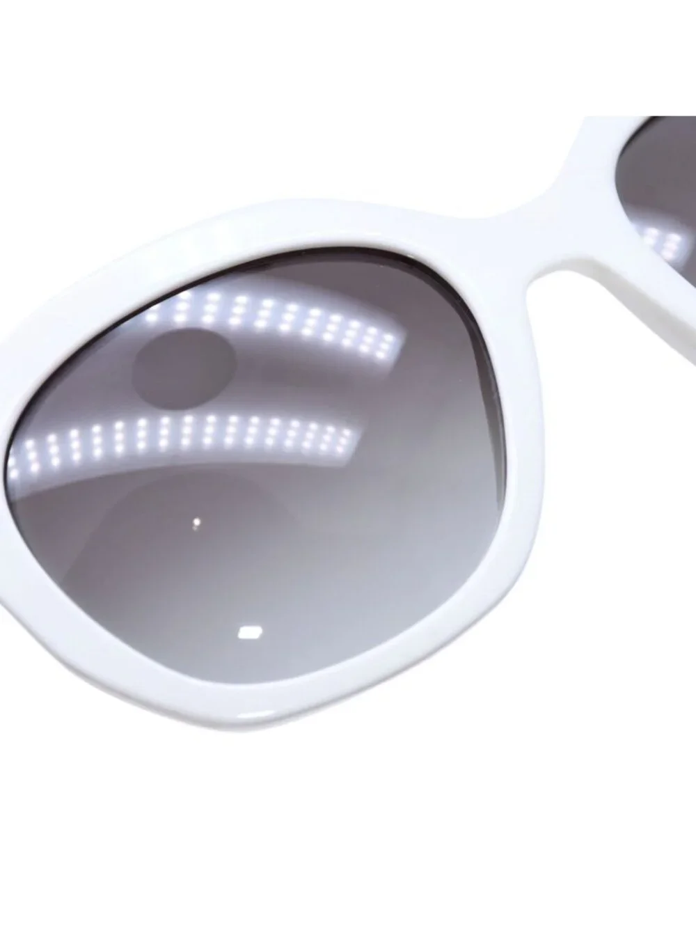 Prada Sunglasses 53 20 White Frame Eyewear